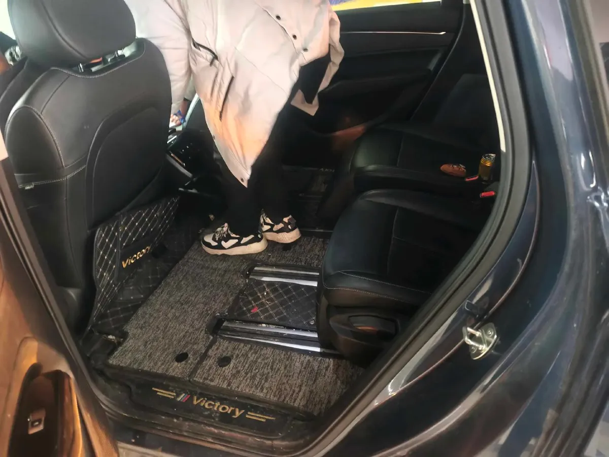 2022 WuLing KaiJie 1.5T 177HP L4 CVT,autocango,china used car exporter,china ev exporter,chinese used car exporter,chinese used ev exporter