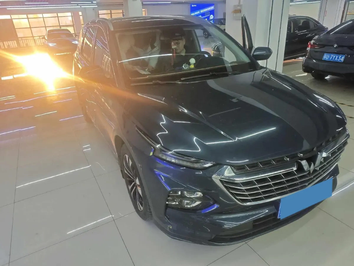 2022 WuLing KaiJie 1.5T 177HP L4 CVT,autocango,china used car exporter,china ev exporter,chinese used car exporter,chinese used ev exporter