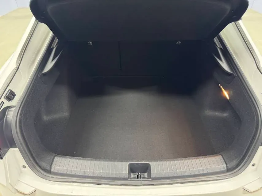 2022 Jetour DASHING i-DM 1.5T 156HP L4 3DHT PHEV 19.27KWH,autocango,china used car exporter,china ev exporter,chinese used car exporter,chinese used ev exporter