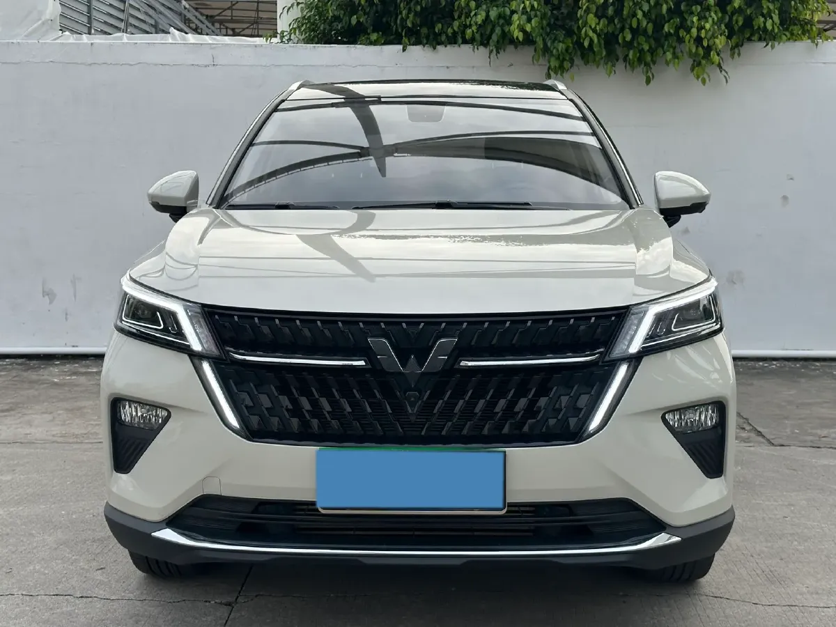 2021 WuLing XingChen 1.5T 147HP L4 CVT,autocango,china used car exporter,china ev exporter,chinese used car exporter,chinese used ev exporter