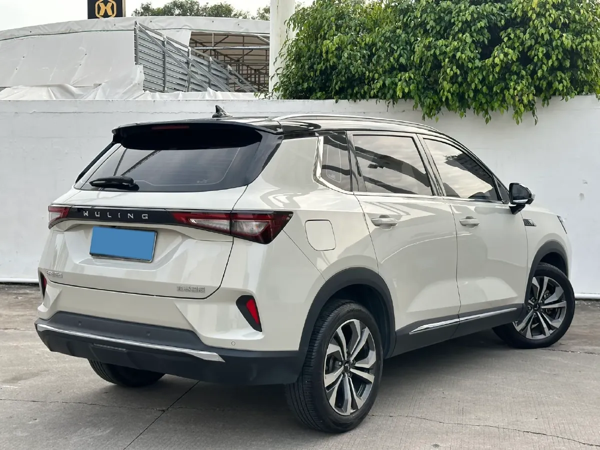 2021 WuLing XingChen 1.5T 147HP L4 CVT,autocango,china used car exporter,china ev exporter,chinese used car exporter,chinese used ev exporter