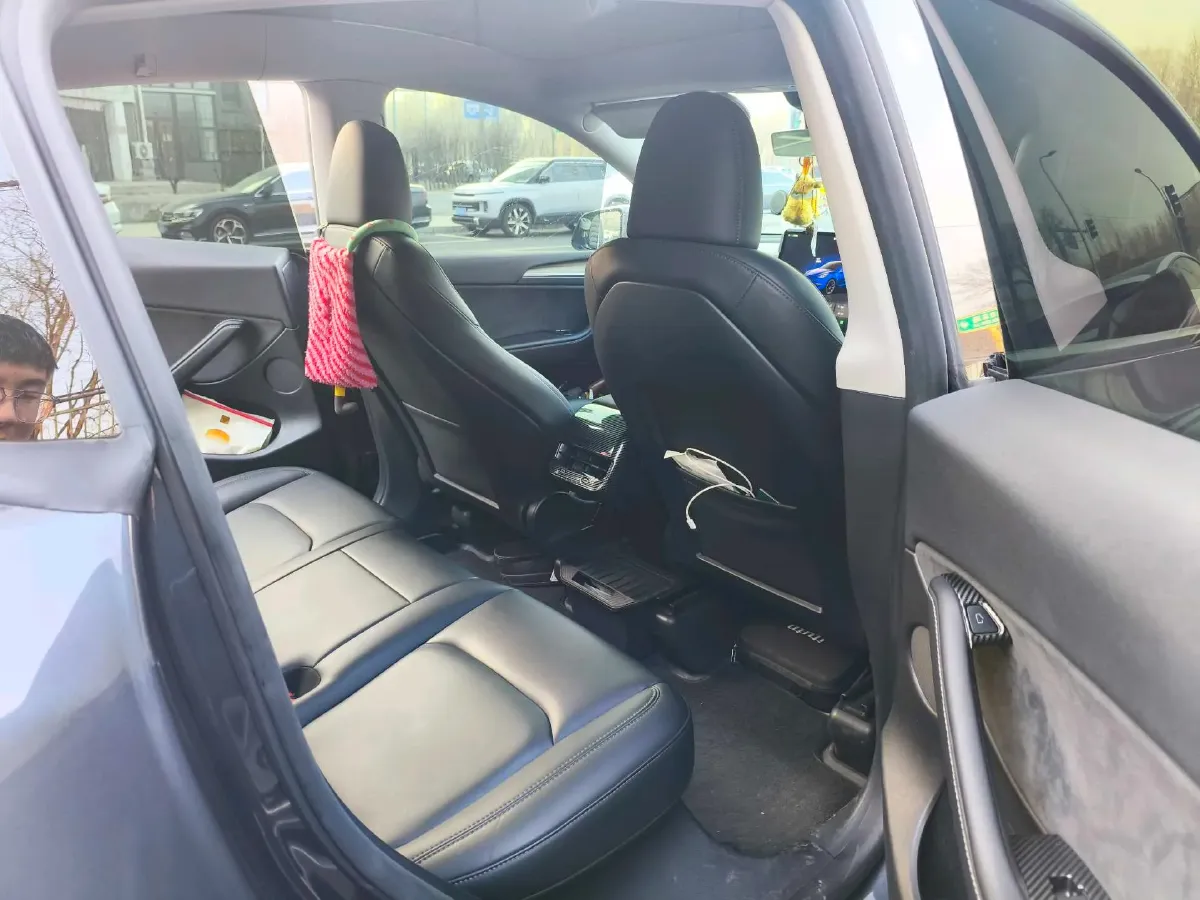 2022 Tesla Model Y BEV 60KWH,autocango,china used car exporter,china ev exporter,chinese used car exporter,chinese used ev exporter