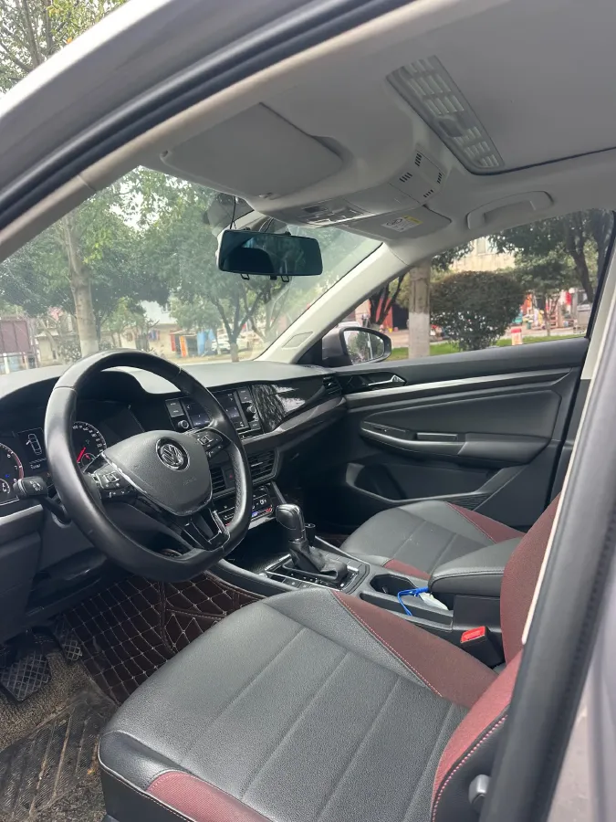 2020 Volkswagen Bora 1.5L 113HP L4 6AT,autocango,china used car exporter,china ev exporter,chinese used car exporter,chinese used ev exporter