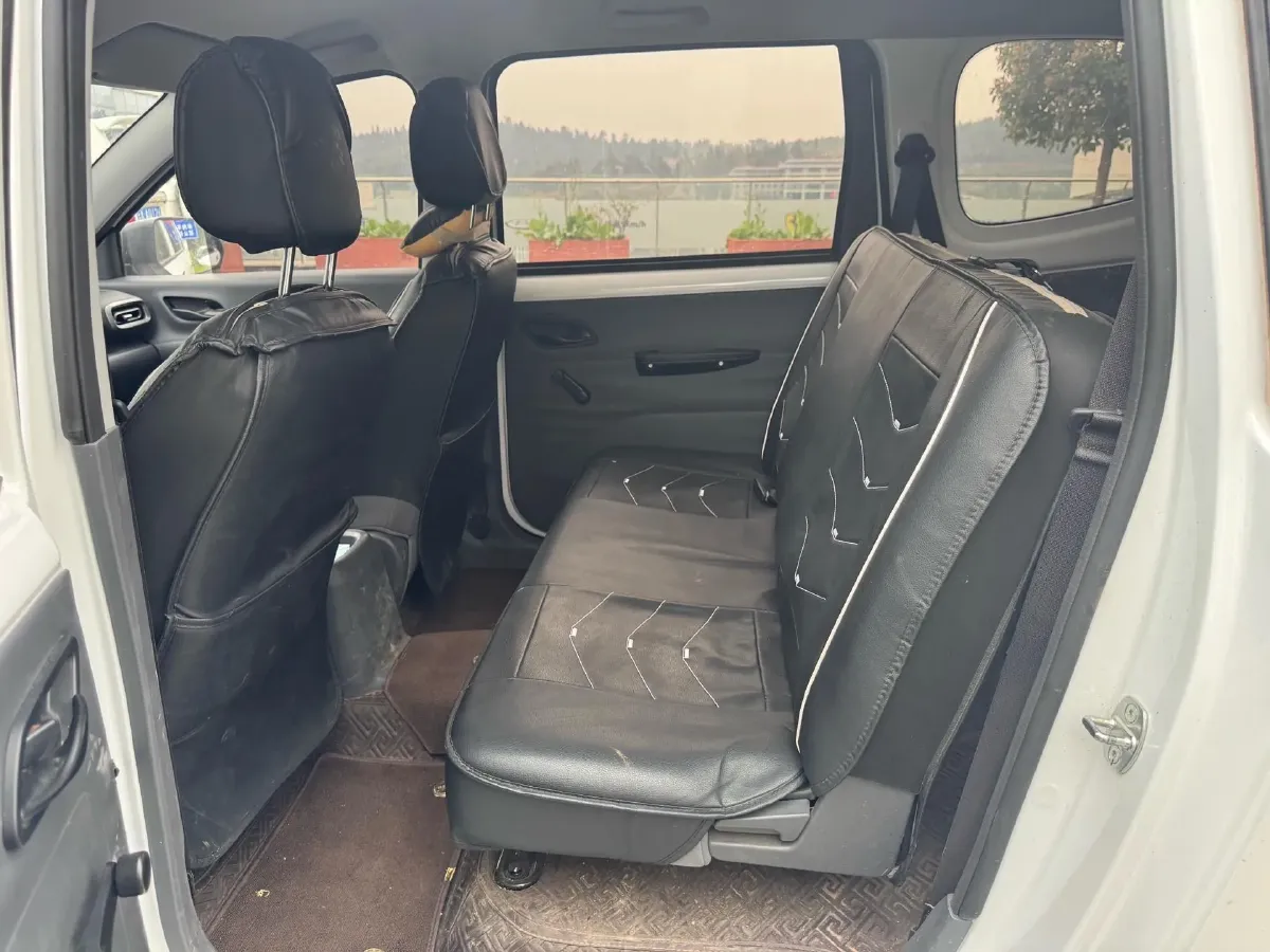 2024 WuLing HongGuang New Energy BEV 32.6KWH,autocango,china used car exporter,china ev exporter,chinese used car exporter,chinese used ev exporter