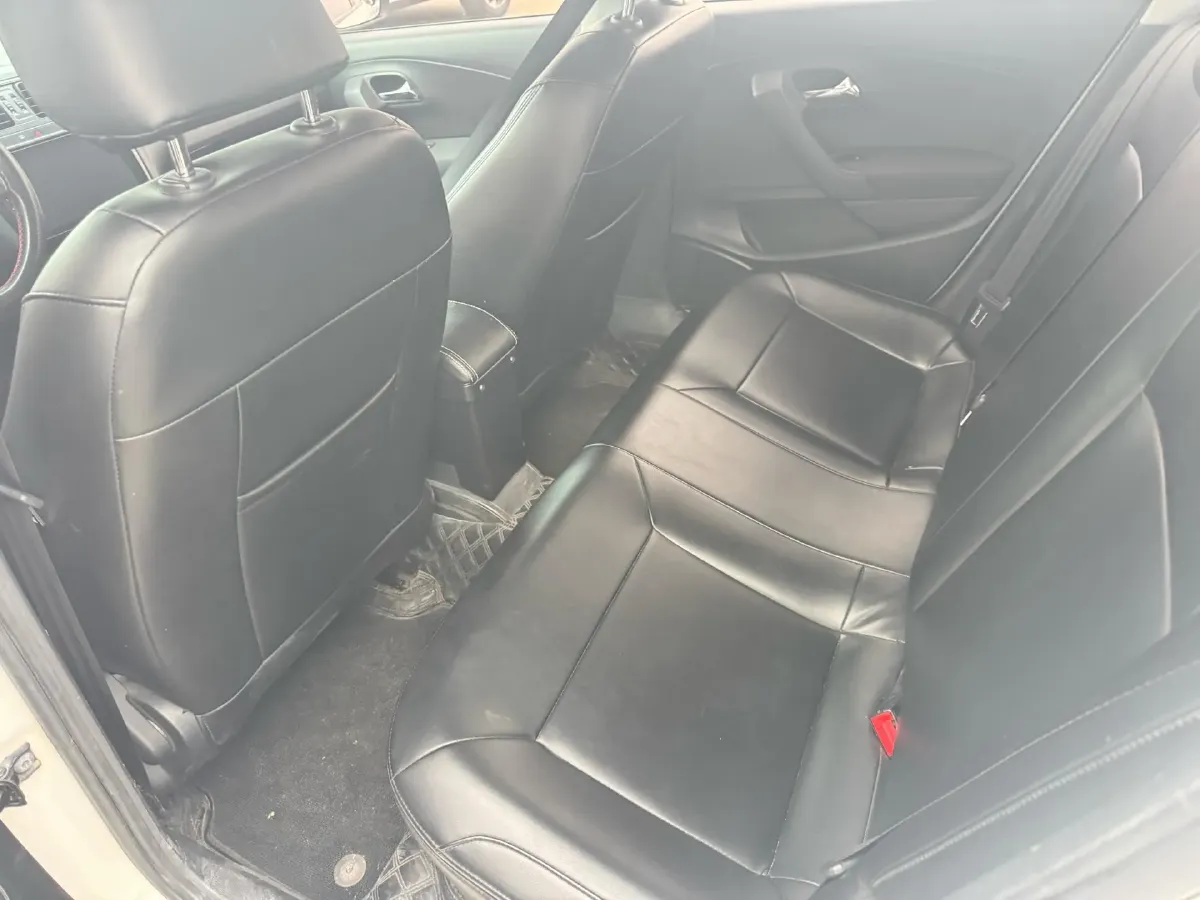 2016 Volkswagen Polo 1.4L 90HP L4 6AT,autocango,china used car exporter,china ev exporter,chinese used car exporter,chinese used ev exporter