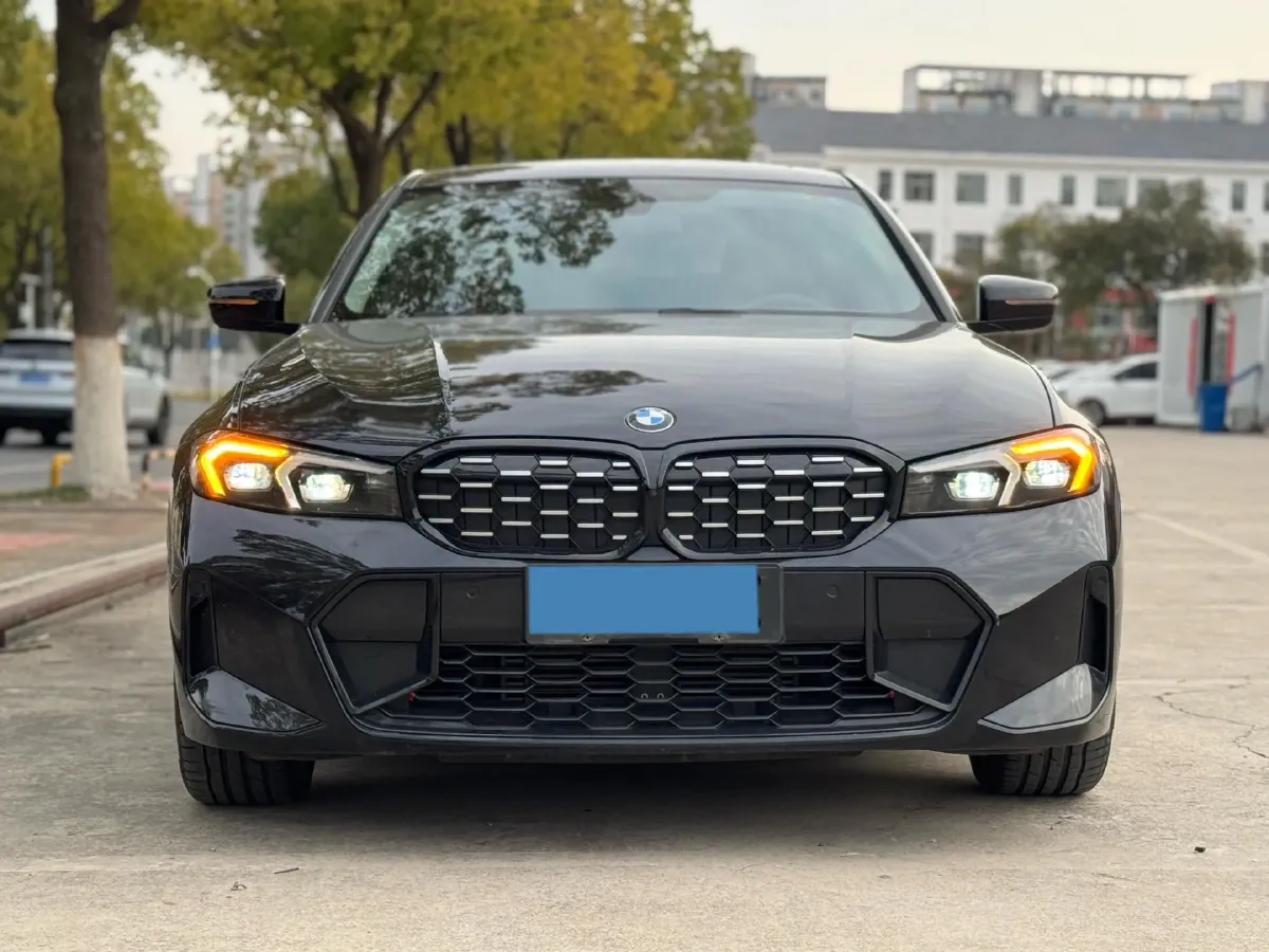 2024 BMW 3 Series 2.0T 184HP L4 8AT,autocango,china used car exporter,china ev exporter,chinese used car exporter,chinese used ev exporter