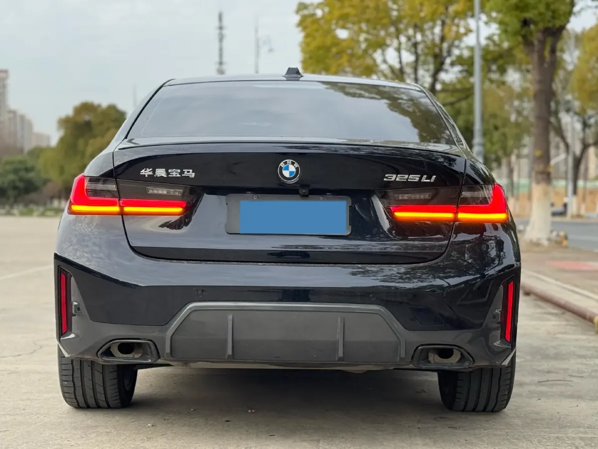 2024 BMW 3 Series 2.0T 184HP L4 8AT,autocango,china used car exporter,china ev exporter,chinese used car exporter,chinese used ev exporter