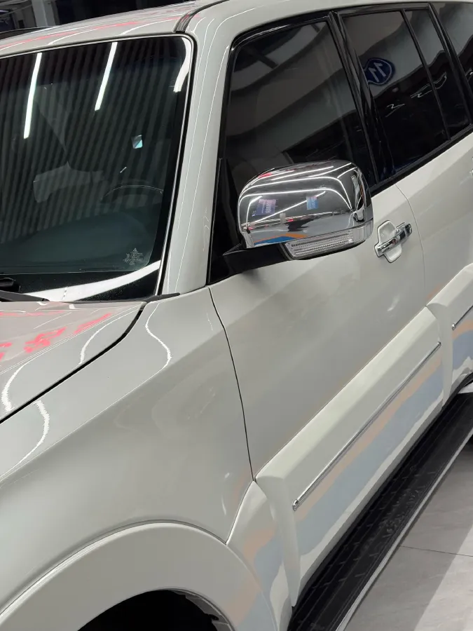 2017 YuTong T7 6.0L 316HP V8 6AT,autocango,china used car exporter,china ev exporter,chinese used car exporter,chinese used ev exporter