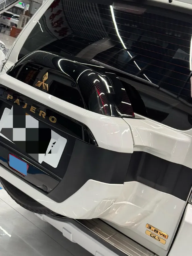 2017 YuTong T7 6.0L 316HP V8 6AT,autocango,china used car exporter,china ev exporter,chinese used car exporter,chinese used ev exporter