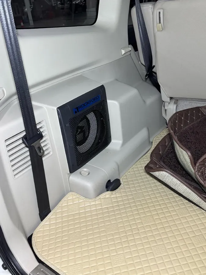 2017 YuTong T7 6.0L 316HP V8 6AT,autocango,china used car exporter,china ev exporter,chinese used car exporter,chinese used ev exporter