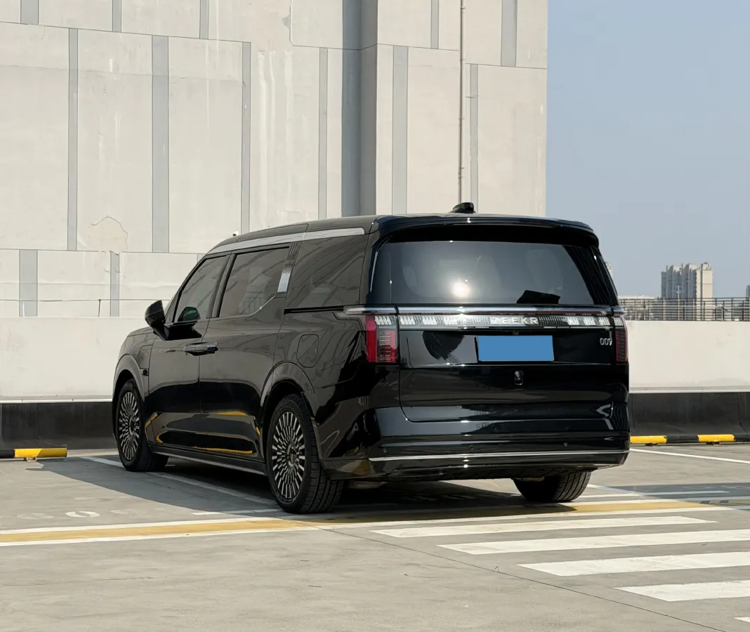 2022 Zeekr 009 BEV 116KWH,autocango,china used car exporter,china ev exporter,chinese used car exporter,chinese used ev exporter
