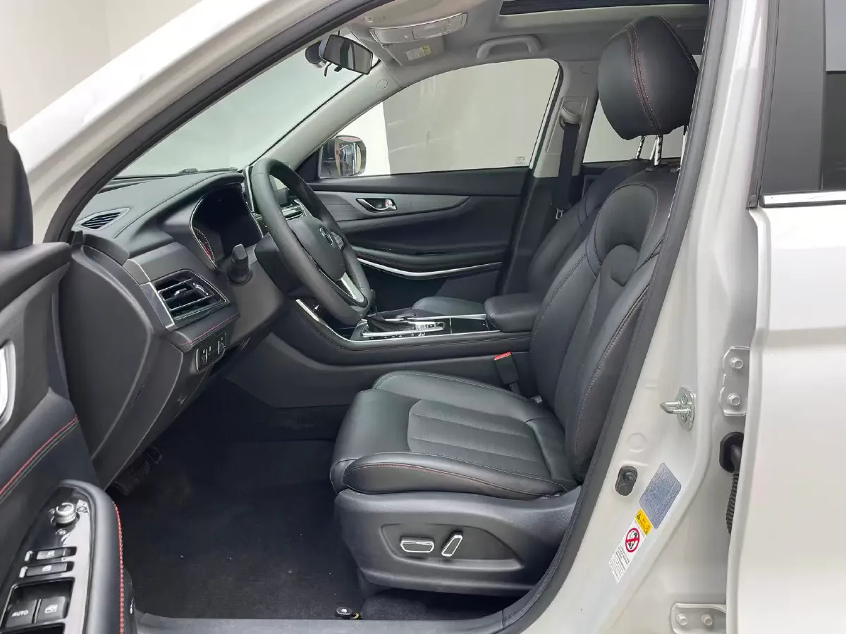 2020 ChangAn CS75 1.5T 178HP L4 7DCT,autocango,china used car exporter,china ev exporter,chinese used car exporter,chinese used ev exporter