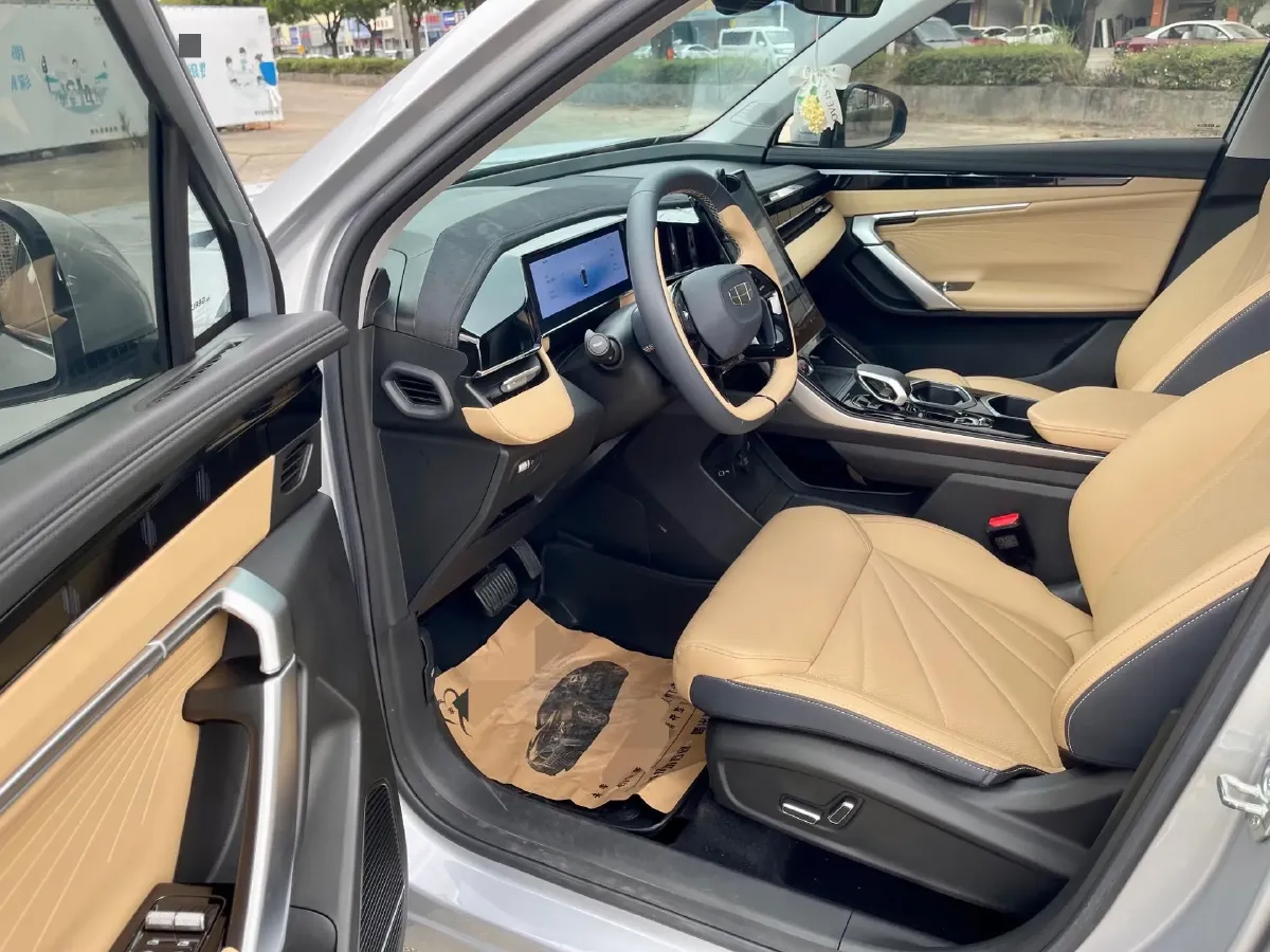 2023 Geely StarRay 1.5T 181HP L4 7DCT,autocango,china used car exporter,china ev exporter,chinese used car exporter,chinese used ev exporter