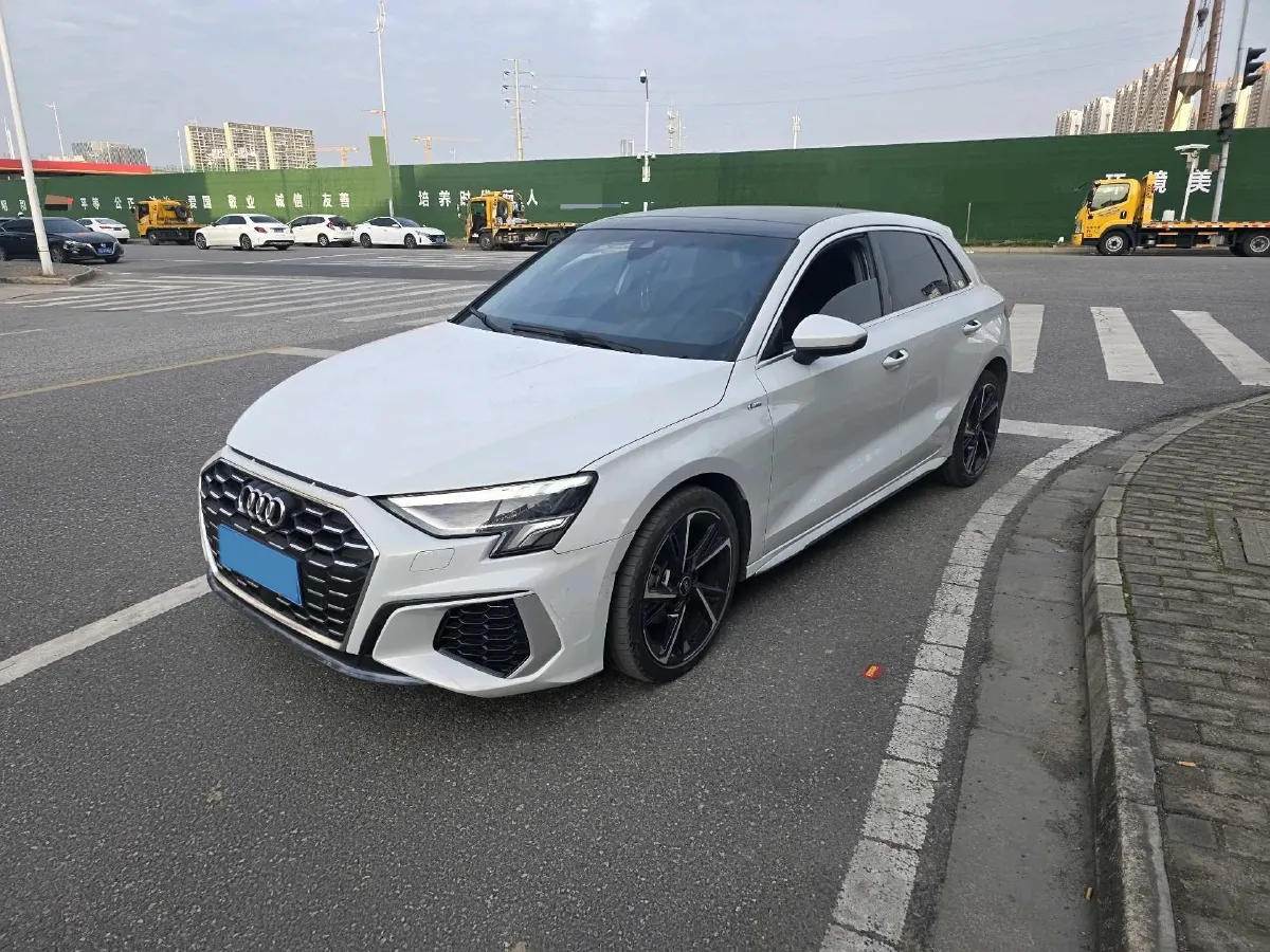 2022 Audi A3 1.4T 150HP L4 7DCT,autocango,china used car exporter,china ev exporter,chinese used car exporter,chinese used ev exporter