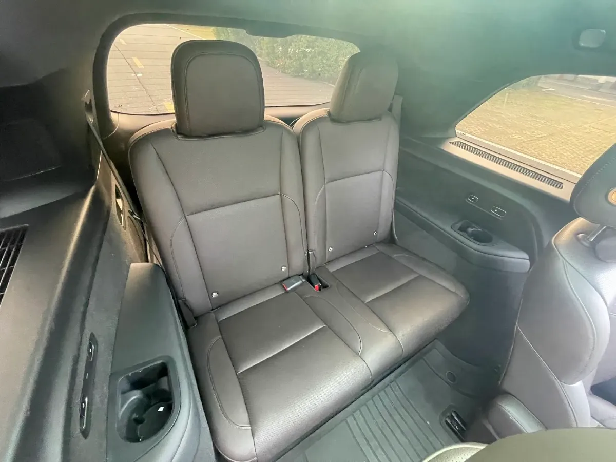 2022 Li L9 Range Extended 154HP REEV 42.6KWH,autocango,china used car exporter,china ev exporter,chinese used car exporter,chinese used ev exporter