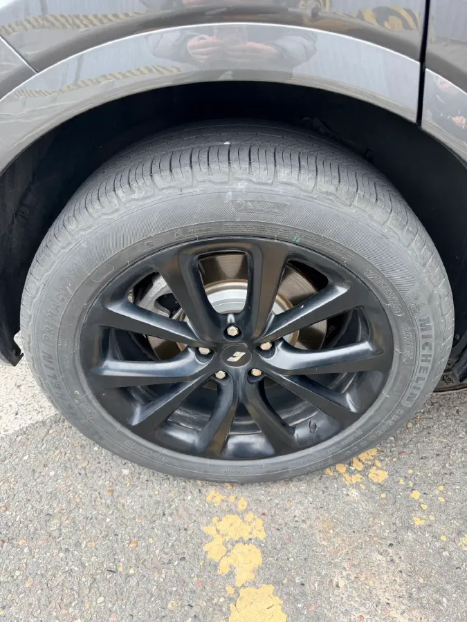 2021 Li ONE Range Extended 131HP REEV 40.5KWH,autocango,china used car exporter,china ev exporter,chinese used car exporter,chinese used ev exporter