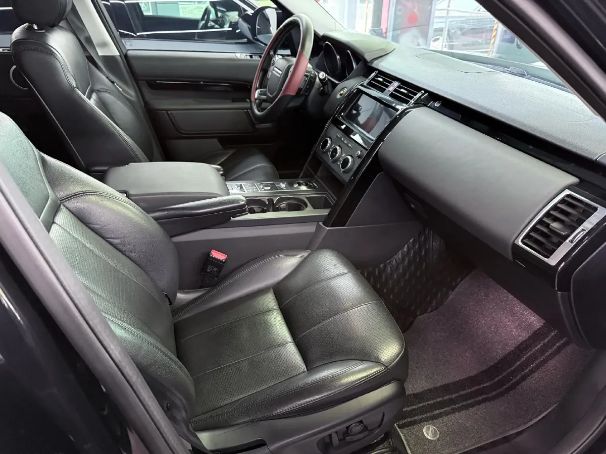 2017 Land Rover Discovery 3.0T 340HP V6 8AT,autocango,china used car exporter,china ev exporter,chinese used car exporter,chinese used ev exporter