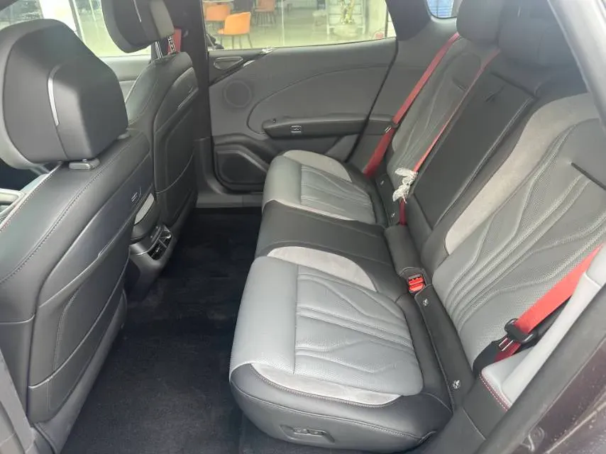 2025 Zeekr 007GT BEV 100.01KWH,autocango,china used car exporter,china ev exporter,chinese used car exporter,chinese used ev exporter