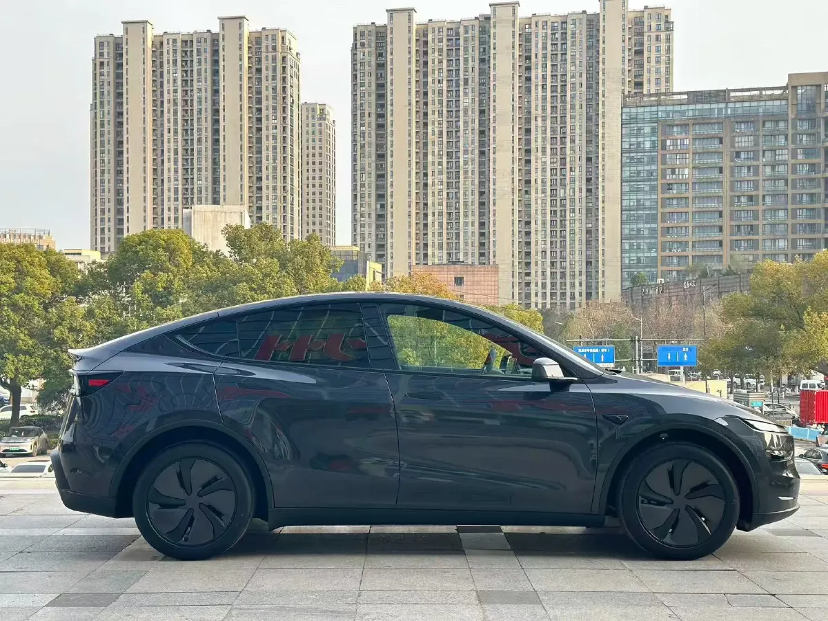 2026 Tesla Model Y BEV,autocango,china used car exporter,china ev exporter,chinese used car exporter,chinese used ev exporter