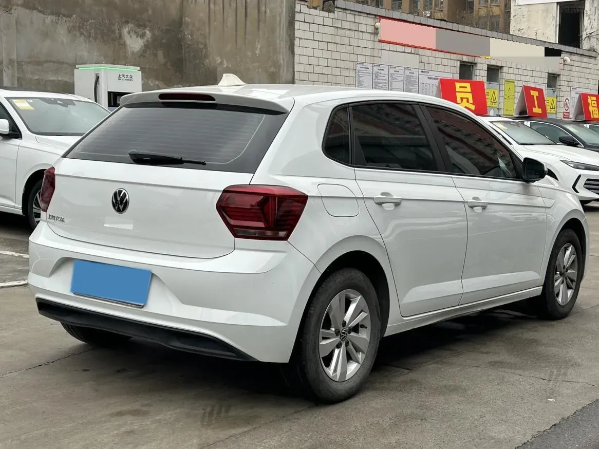 2023 Volkswagen Polo 1.5L 110HP L4 6AT,autocango,china used car exporter,china ev exporter,chinese used car exporter,chinese used ev exporter
