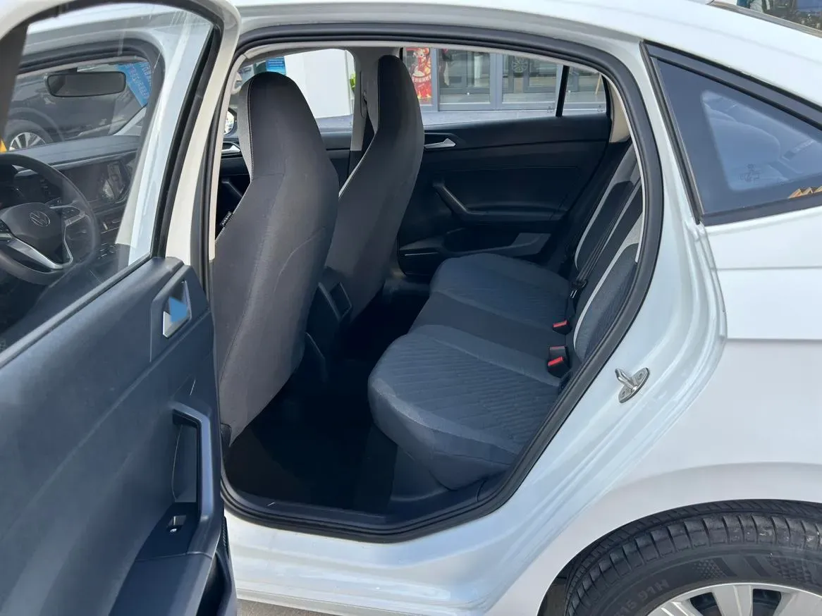2023 Volkswagen Polo 1.5L 110HP L4 6AT,autocango,china used car exporter,china ev exporter,chinese used car exporter,chinese used ev exporter