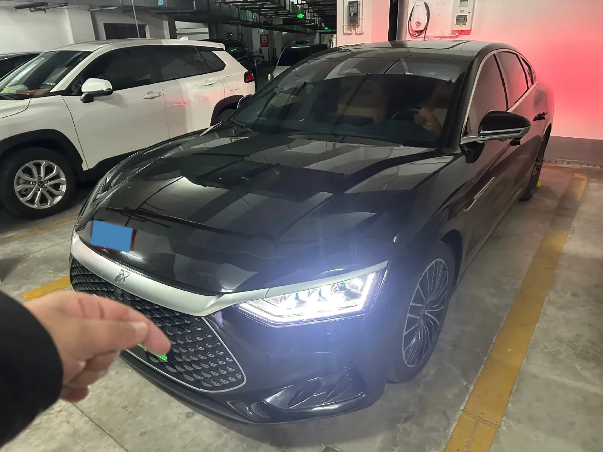 2022 MAXUS DaJia 5 BEV 70KWH,autocango,china used car exporter,china ev exporter,chinese used car exporter,chinese used ev exporter