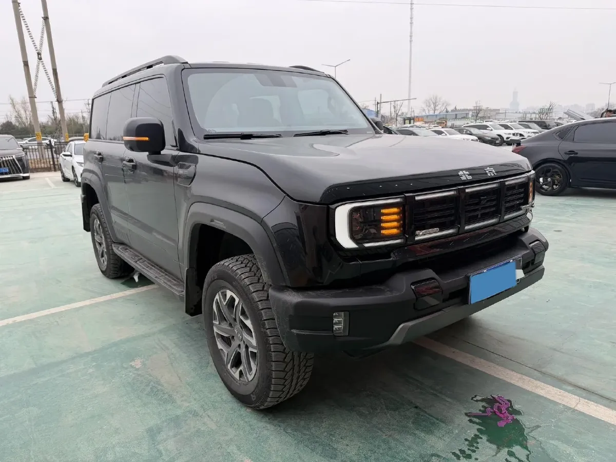 2024 Beijing BJ40 2.0T 245HP L4 8AT,autocango,china used car exporter,china ev exporter,chinese used car exporter,chinese used ev exporter