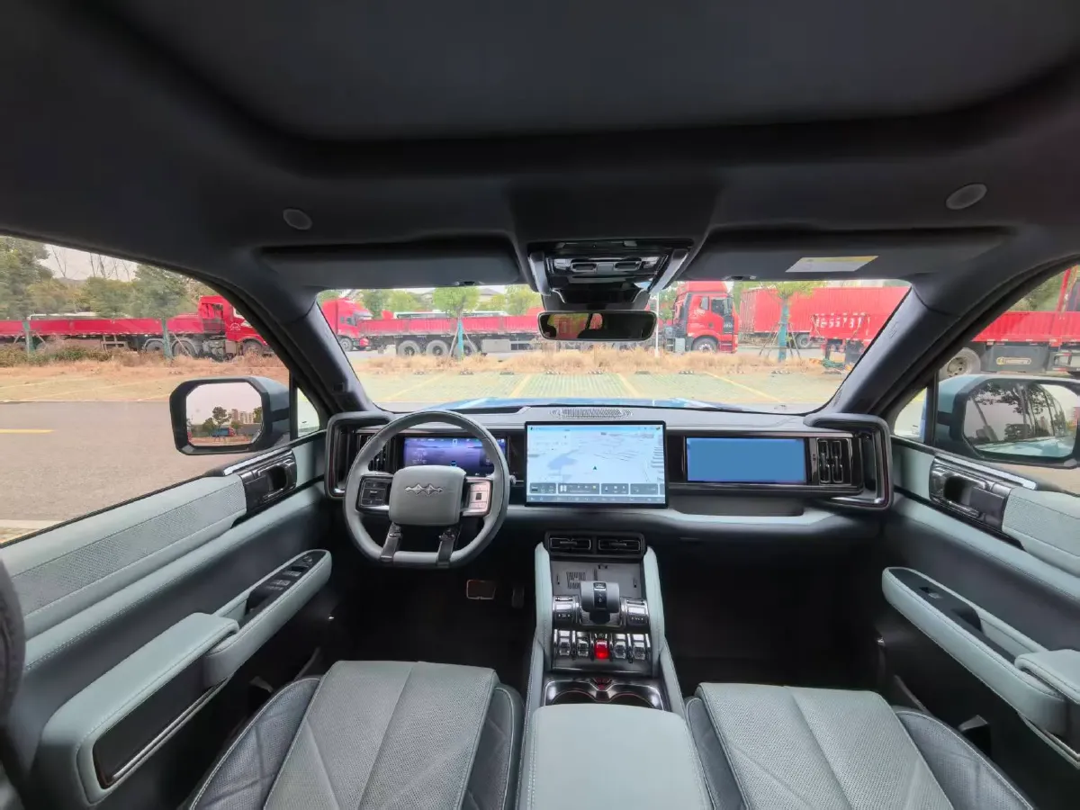 2023 FangChengBao Bao 5 1.5T 194HP L4 E-CVT PHEV 31.8KWH,autocango,china used car exporter,china ev exporter,chinese used car exporter,chinese used ev exporter