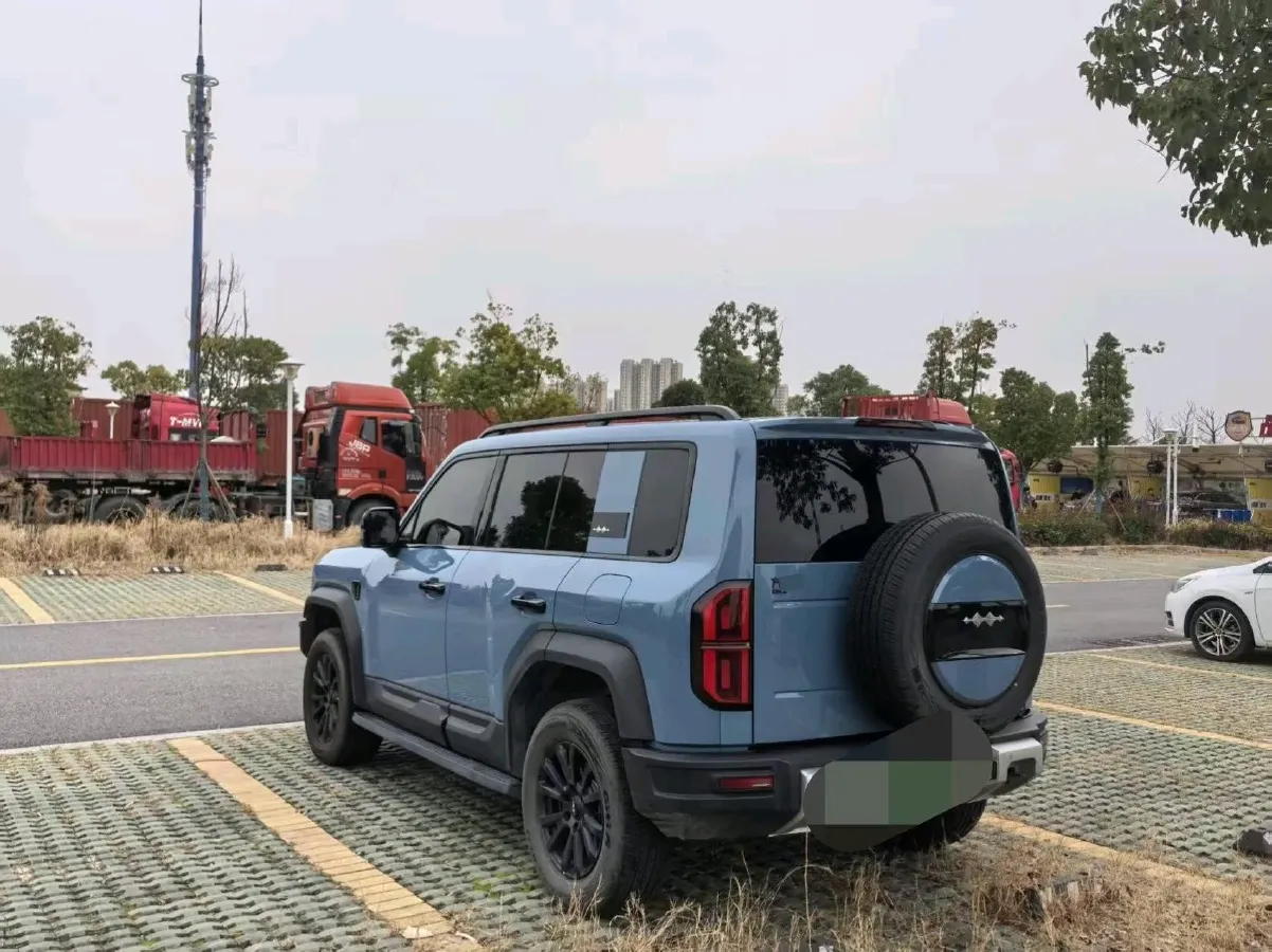 2023 FangChengBao Bao 5 1.5T 194HP L4 E-CVT PHEV 31.8KWH,autocango,china used car exporter,china ev exporter,chinese used car exporter,chinese used ev exporter