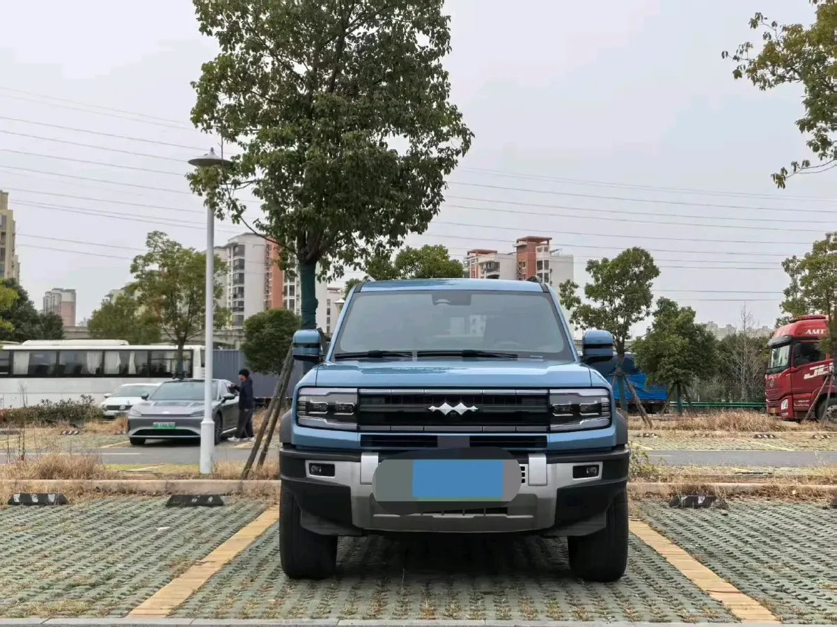 2023 FangChengBao Bao 5 1.5T 194HP L4 E-CVT PHEV 31.8KWH,autocango,china used car exporter,china ev exporter,chinese used car exporter,chinese used ev exporter