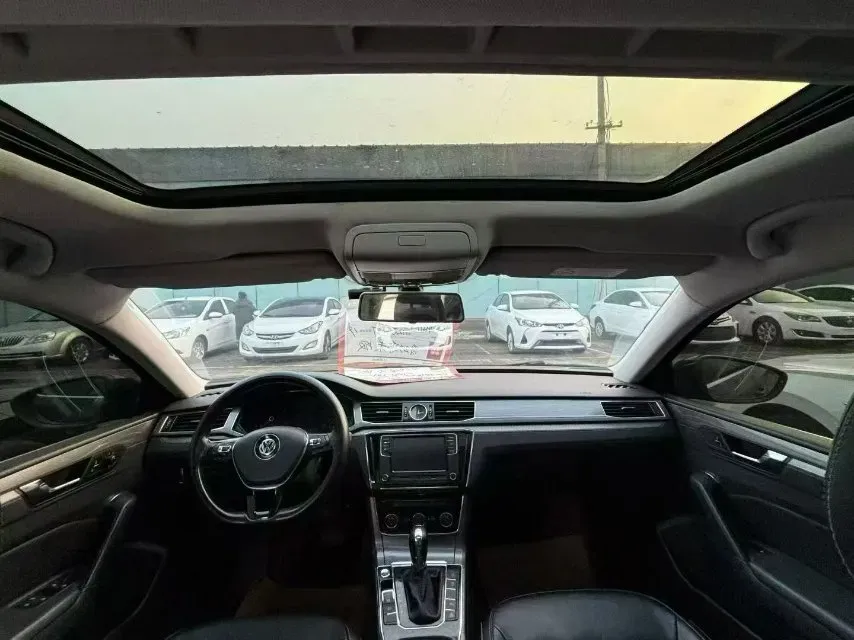 2017 Volkswagen Passat 1.8T 180HP L4 7DCT,autocango,china used car exporter,china ev exporter,chinese used car exporter,chinese used ev exporter