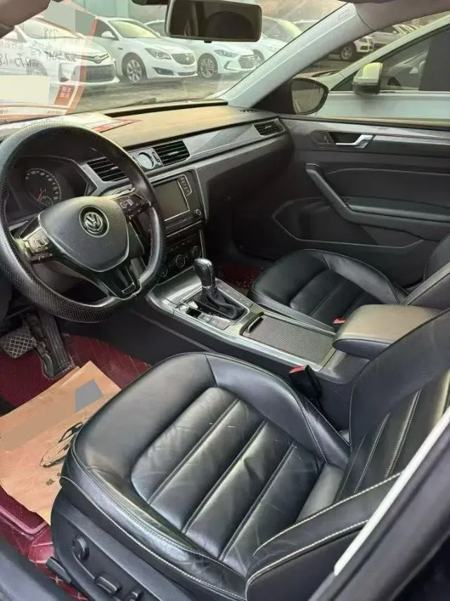 2017 Volkswagen Passat 1.8T 180HP L4 7DCT,autocango,china used car exporter,china ev exporter,chinese used car exporter,chinese used ev exporter