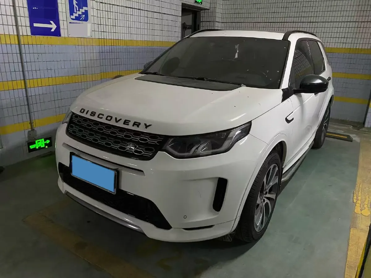 2020 Land Rover Discovery Sport 2.0T 249HP L4 9AT,autocango,china used car exporter,china ev exporter,chinese used car exporter,chinese used ev exporter