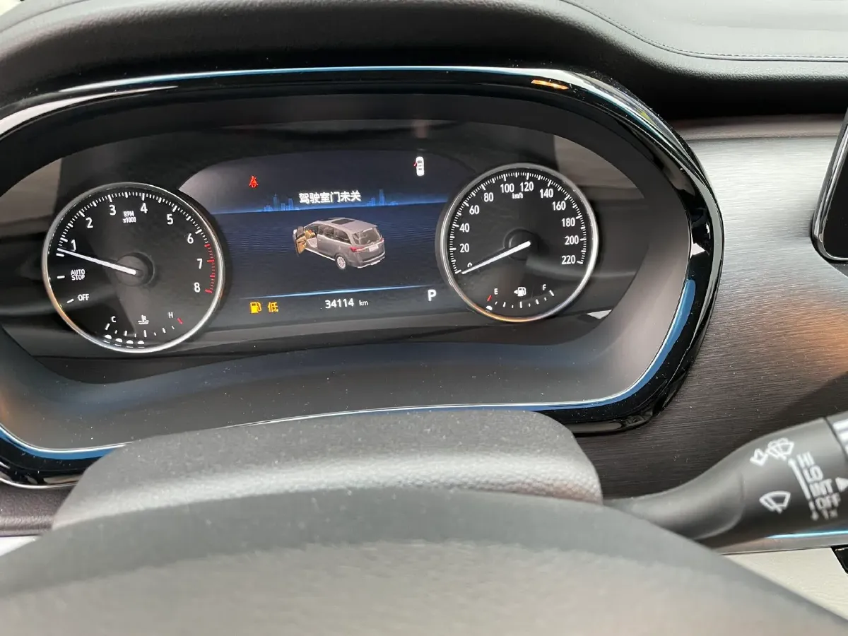 2023 Buick GL8 2.0T 237HP L4 9AT,autocango,china used car exporter,china ev exporter,chinese used car exporter,chinese used ev exporter