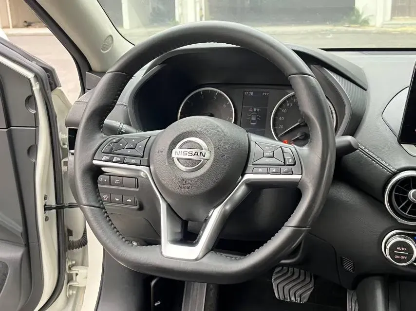 2021 Nissan Sylphy 1.6L 135HP L4 CVT,autocango,china used car exporter,china ev exporter,chinese used car exporter,chinese used ev exporter