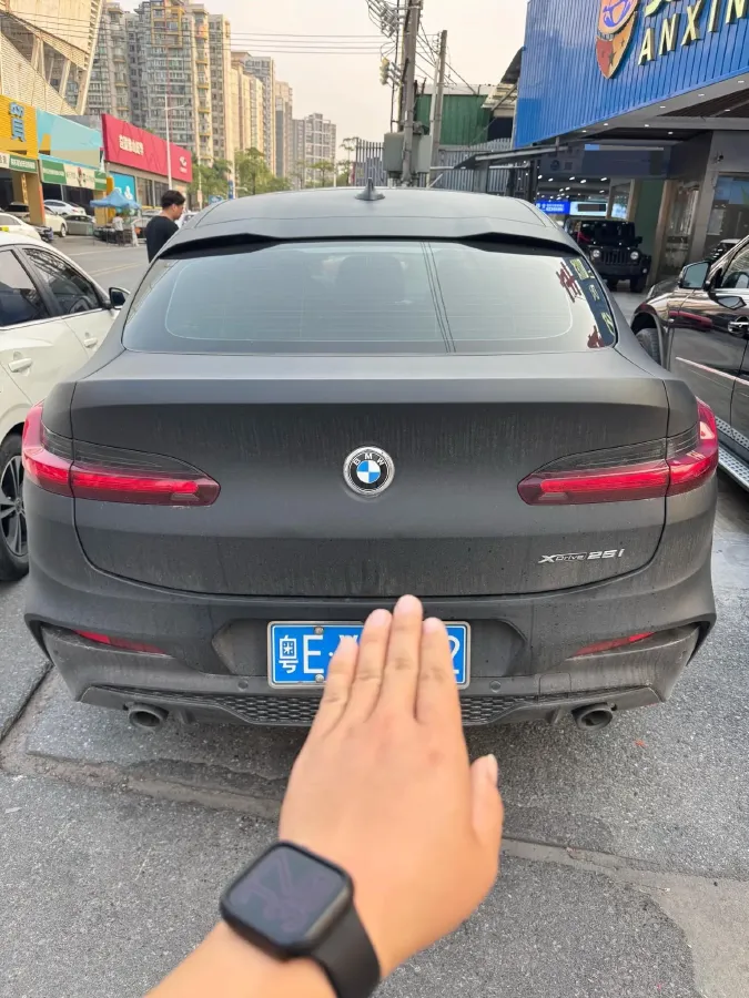2021 BMW X4 2.0T 184HP L4 8AT,autocango,china used car exporter,china ev exporter,chinese used car exporter,chinese used ev exporter