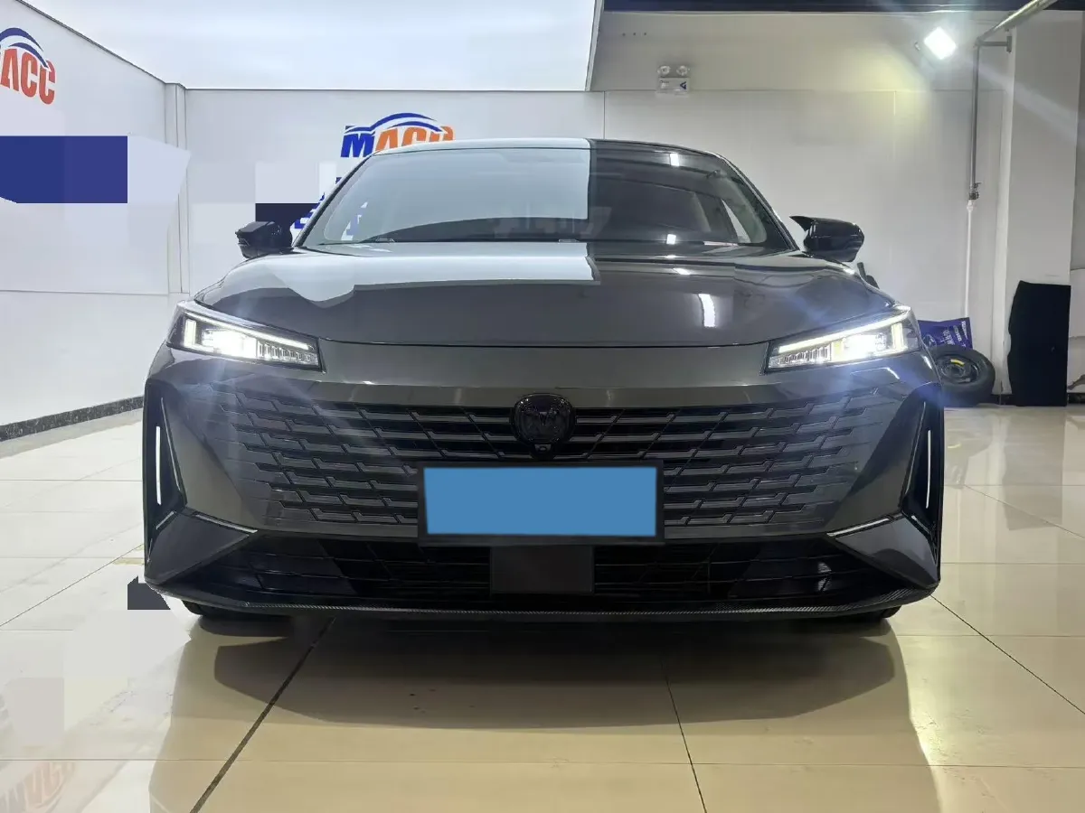 2023 ChangAn Oshan Z6 1.5T 188HP L4 7DCT,autocango,china used car exporter,china ev exporter,chinese used car exporter,chinese used ev exporter