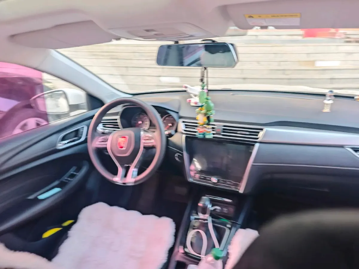 2019 Roewe i5 1.5L 120HP L4 CVT,autocango,china used car exporter,china ev exporter,chinese used car exporter,chinese used ev exporter