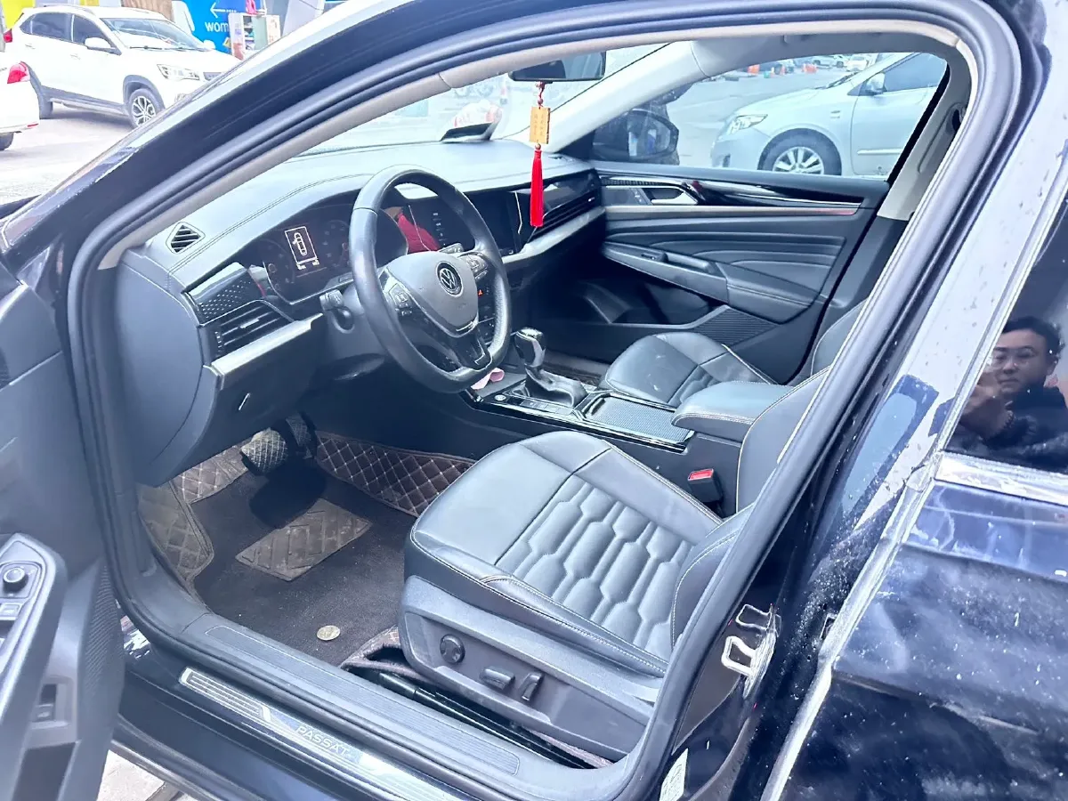 2021 Volkswagen Passat 1.4T 150HP L4 7DCT,autocango,china used car exporter,china ev exporter,chinese used car exporter,chinese used ev exporter