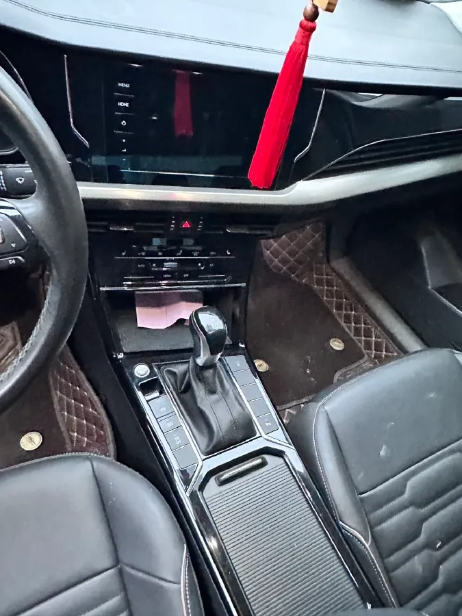 2021 Volkswagen Passat 1.4T 150HP L4 7DCT,autocango,china used car exporter,china ev exporter,chinese used car exporter,chinese used ev exporter