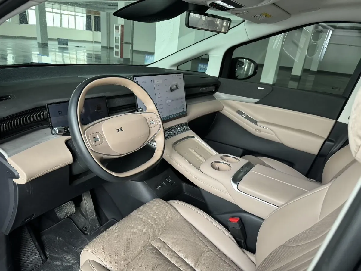 2024 Xpeng X9 BEV 101.5KWH,autocango,china used car exporter,china ev exporter,chinese used car exporter,chinese used ev exporter