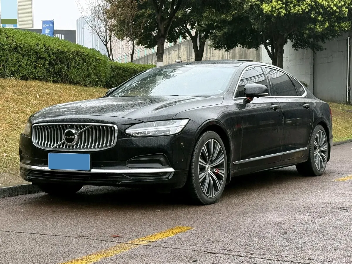 2025 Volvo S90 2.0T 250HP L4 8AT,autocango,china used car exporter,china ev exporter,chinese used car exporter,chinese used ev exporter