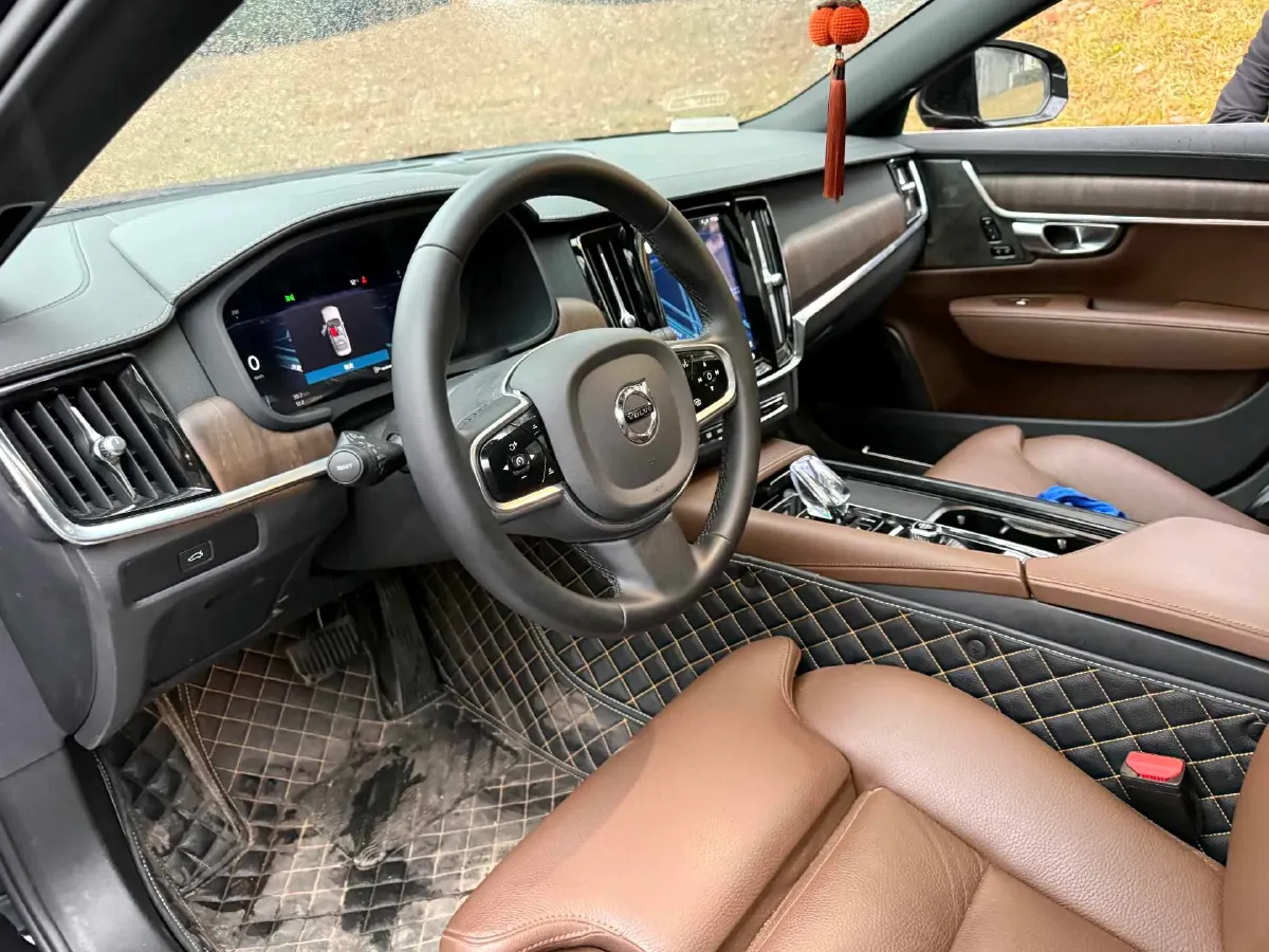 2025 Volvo S90 2.0T 250HP L4 8AT,autocango,china used car exporter,china ev exporter,chinese used car exporter,chinese used ev exporter