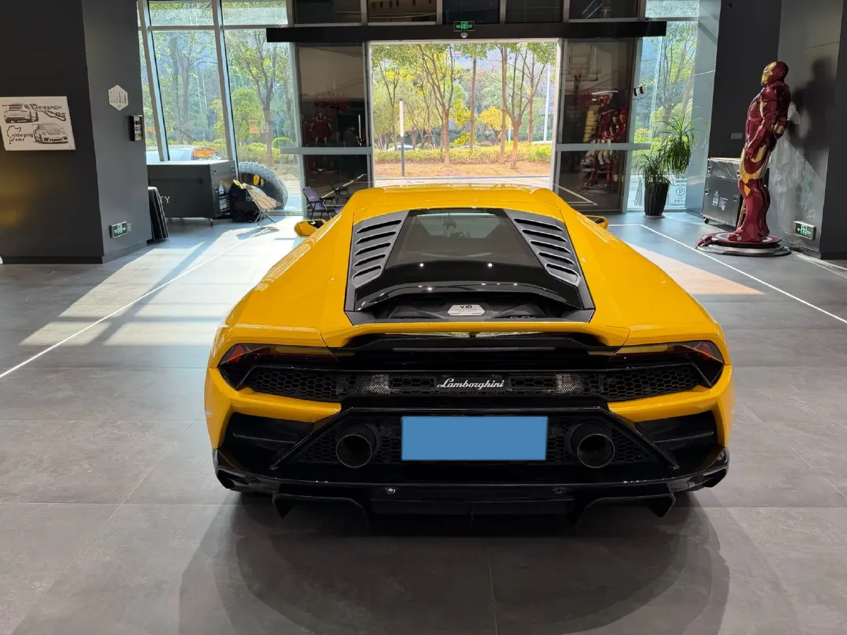 2020 Lamborghini Huracán 5.2L 611HP V10 7DCT,autocango,china used car exporter,china ev exporter,chinese used car exporter,chinese used ev exporter