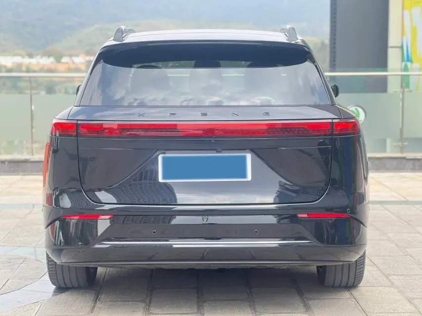 2025 Xpeng G9 BEV 79KWH,autocango,china used car exporter,china ev exporter,chinese used car exporter,chinese used ev exporter