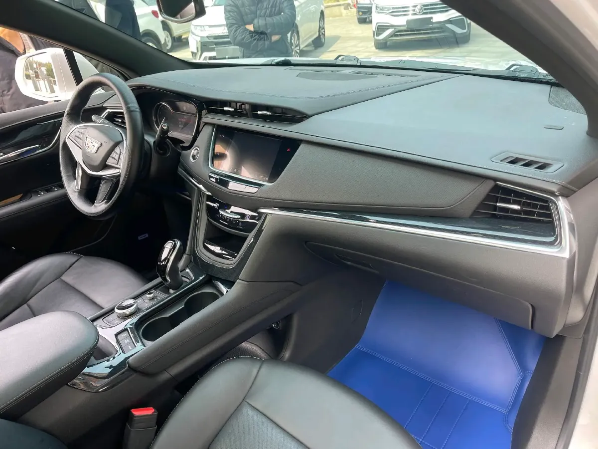 2020 Cadillac XT5 2.0T 237HP L4 9AT,autocango,china used car exporter,china ev exporter,chinese used car exporter,chinese used ev exporter