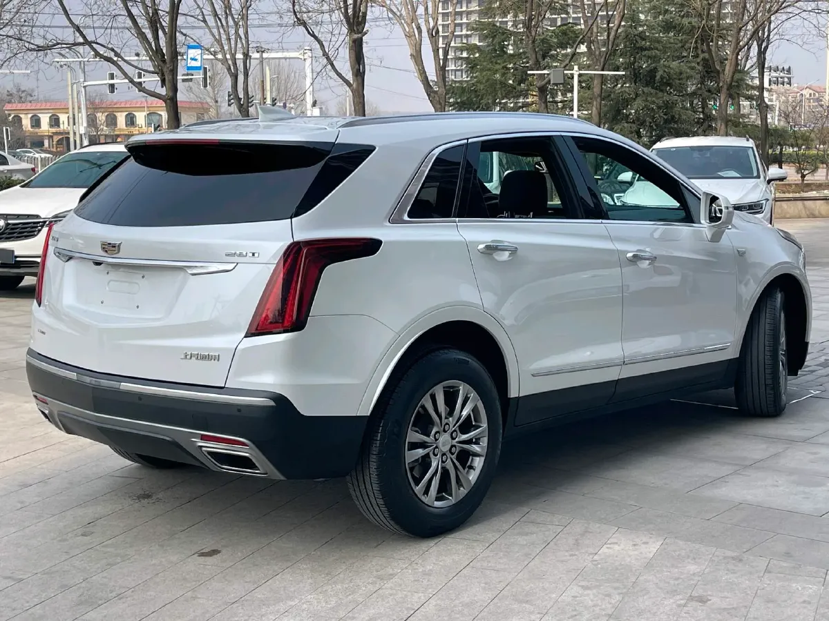2020 Cadillac XT5 2.0T 237HP L4 9AT,autocango,china used car exporter,china ev exporter,chinese used car exporter,chinese used ev exporter