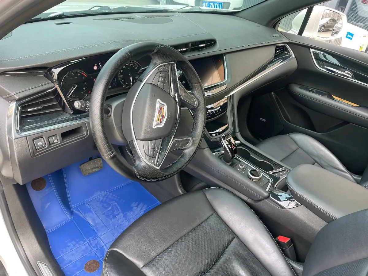 2020 Cadillac XT5 2.0T 237HP L4 9AT,autocango,china used car exporter,china ev exporter,chinese used car exporter,chinese used ev exporter