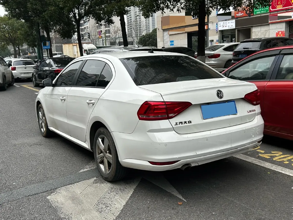 2017 Volkswagen Lavida 1.6L 110HP L4 6AT,autocango,china used car exporter,china ev exporter,chinese used car exporter,chinese used ev exporter
