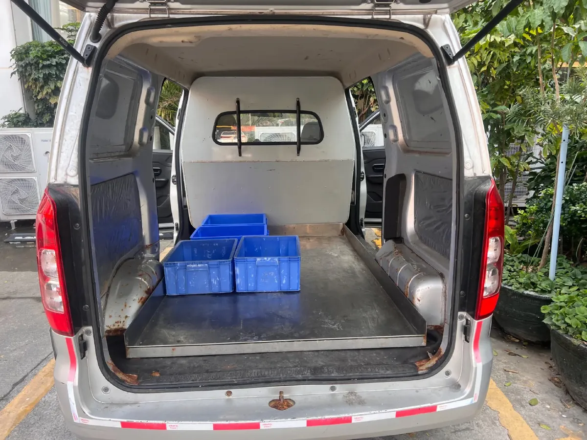 2021 ChangAn KuaYue New Leopard T3 1.6L 122HP L4 5MT,autocango,china used car exporter,china ev exporter,chinese used car exporter,chinese used ev exporter